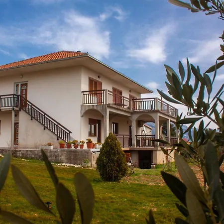 Juric Apartment Kastel Novi