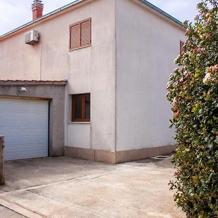 Juric Appartamento Kaštel Novi